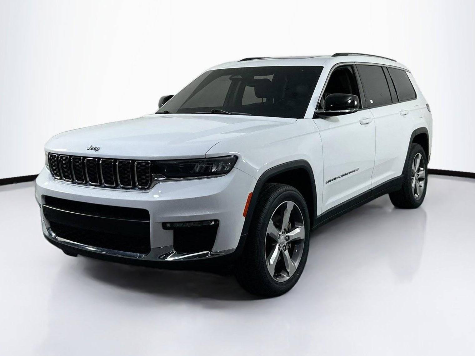 JEEP GRAND CHEROKEE 2021 1C4RJKBG6M8172261 image